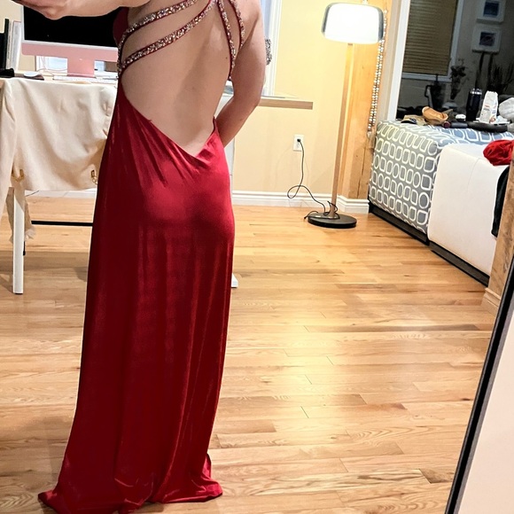 La  Femme coral crystal crossed straps back slit dress - Picture 8 of 10